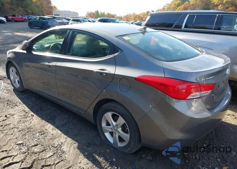 2013 Hyundai Elantra Gls z USA, uszkodzony, nr VIN 5NPDH4AE2DH347835